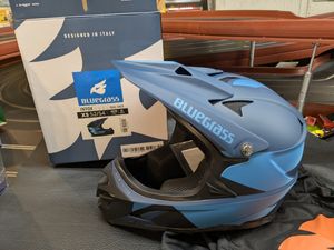 新品　ブルーグラス　MET BLUEGRASS INTOX XS 52/54 フルフェイスヘルメット MTB BMX