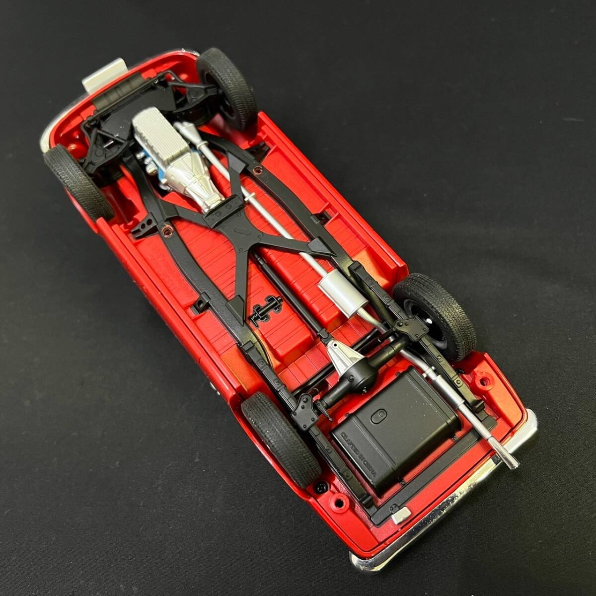 BAg169R 80 箱付き 1/18 AUTOart DATSUN FAIRLA オートアート