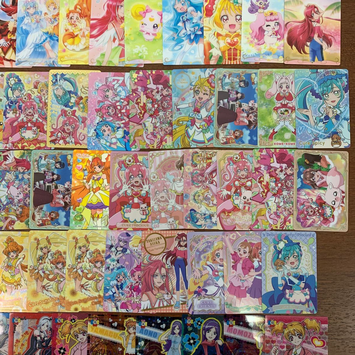 プリキュア カードグミ ウエハースカード 41枚｜Yahoo わんだふるぷりきゅあ！ | プリキュア シリーズ ウエハースカード カードグミ 色紙ART など 計120枚以上 グッズまとめ売り