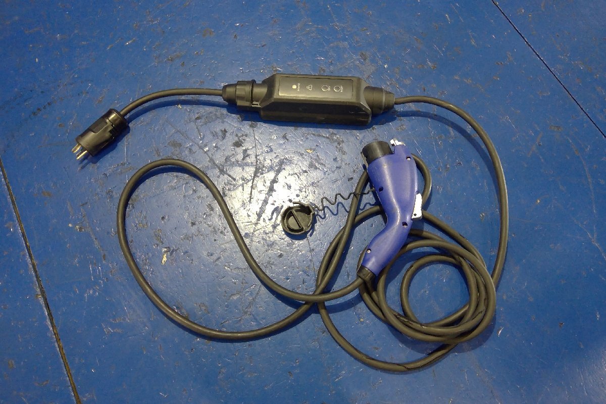 トヨタ純正 充電ケーブル EV : PHV 200V Yahoo トヨタ純正部品 電気