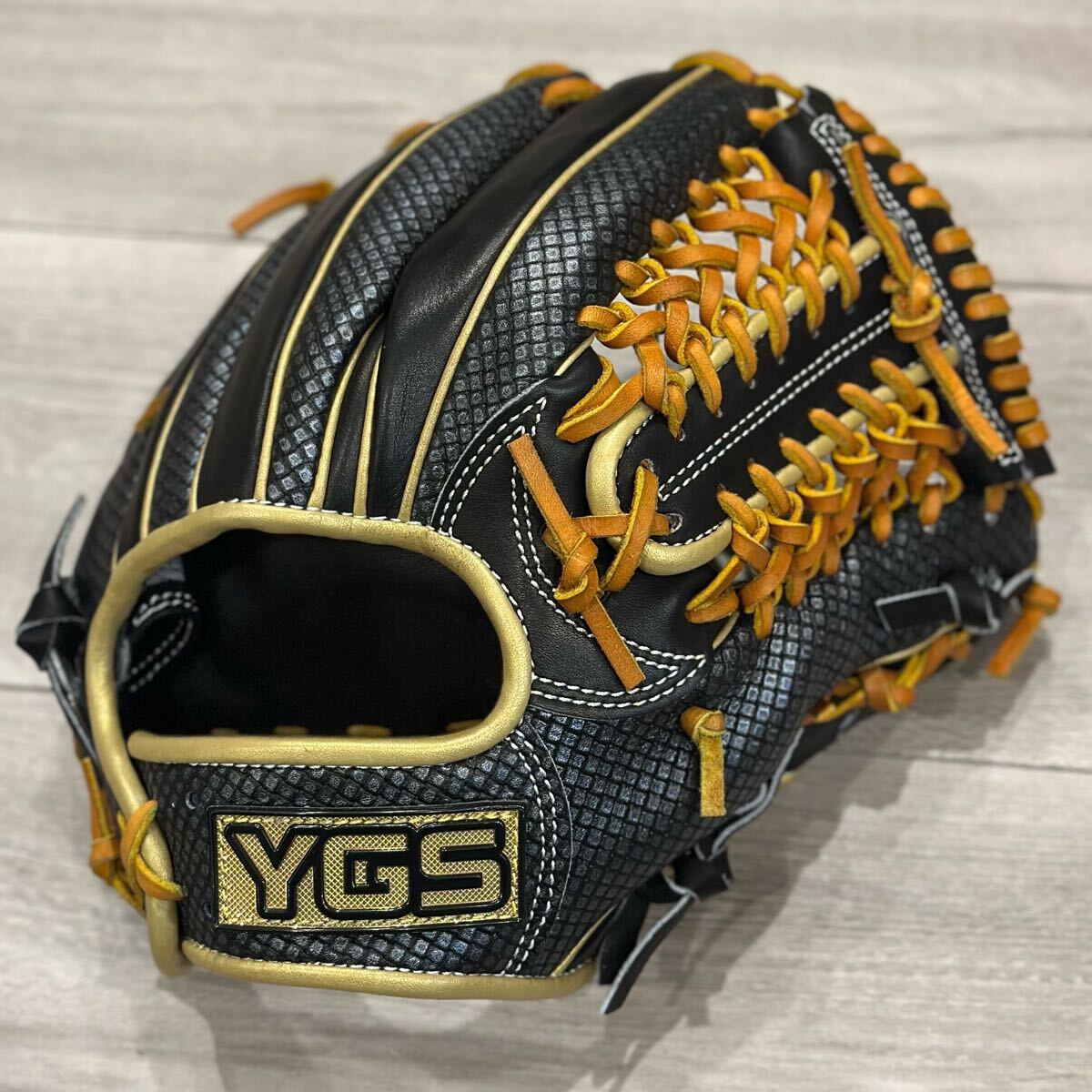 山本グラブスタジオ YGSART 硬式内野用 シルバーNINJA柄 TG North