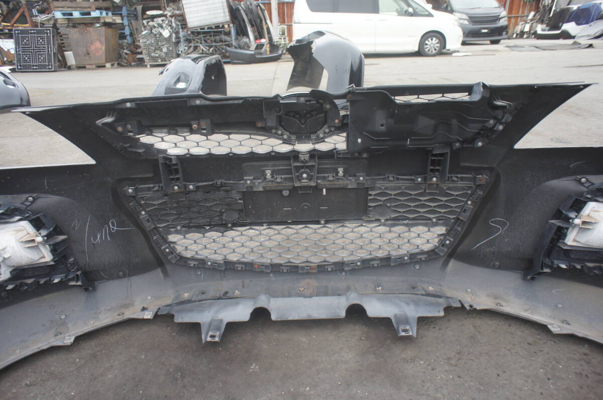 070203　MAZDA　MPV　LY3P-23T　フロントバンパー　35N MPV LY3P マツダ 35N LY3P-23T ＭＰＶ（マツダ）の歴代モデル・グレード別カタログ情報｜中古車