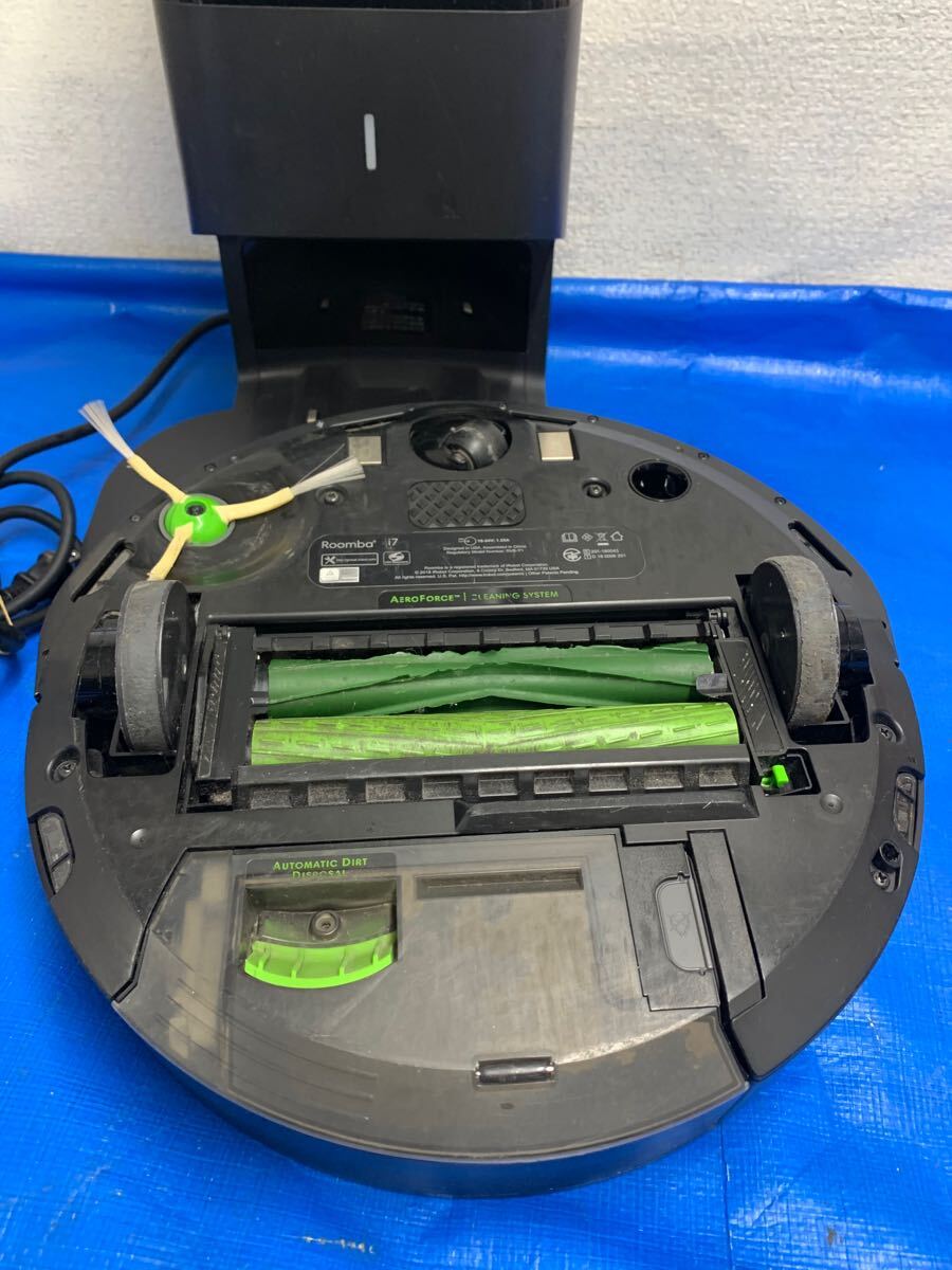231.140. iRobot ロボット掃除機 ADE-N1 ルンバi7 RoombaI i7 通電確認
