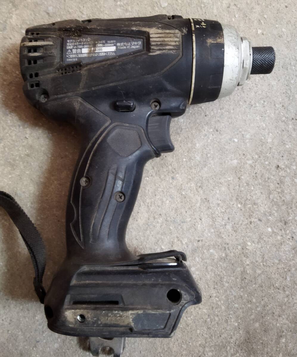 Makita　コードレスインパクトドライバー　_2