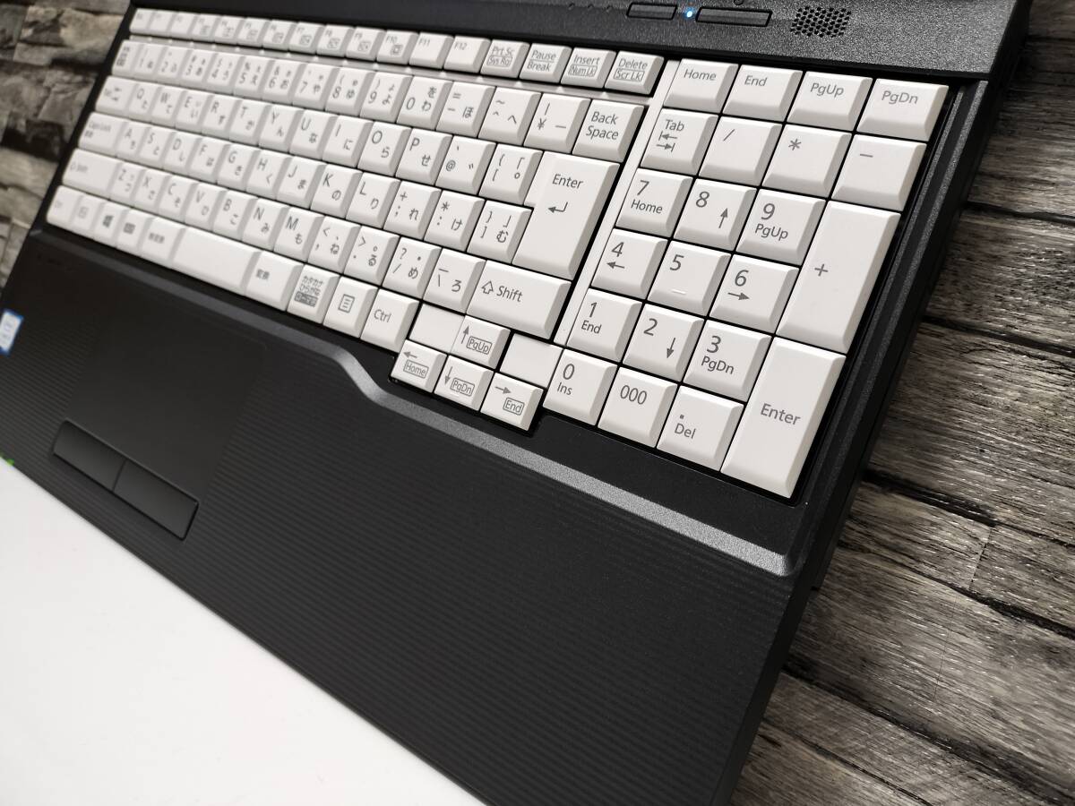 ★2019年12月製★Windows11正式対応モデル★富士通★第8世代 Core i5 4/8スレ★高速SSD256GB★メモリ8GB★Wi-Fi・Bluetooth★バッテリ良_5