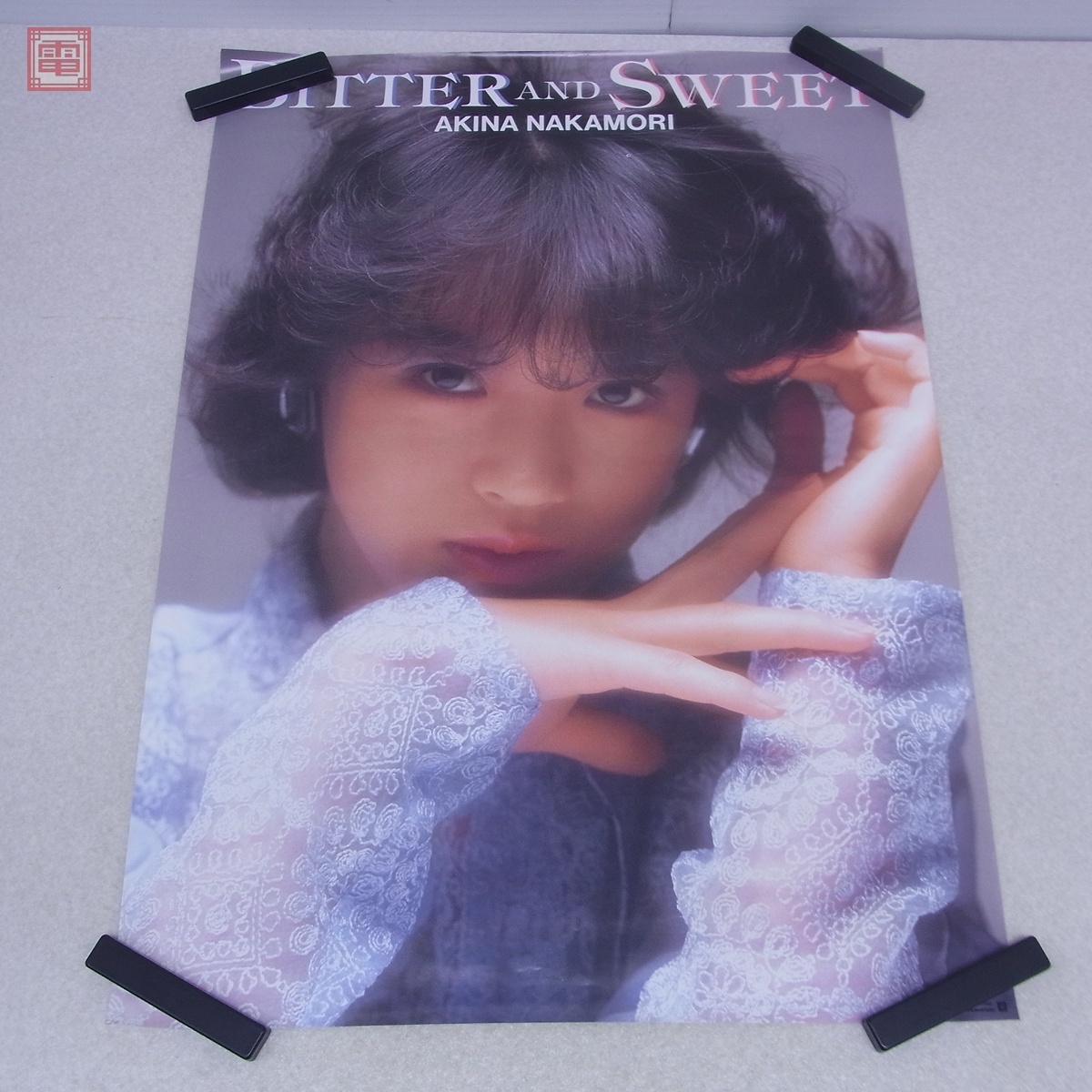 ポスター 中森明菜 BITTER AND SWEET/黒キャミソールドレス まとめて2