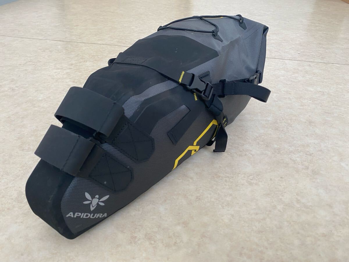 アピデュラ APIDURA サドルバッグ EXPEDITION レギュラー 17L(サドル 