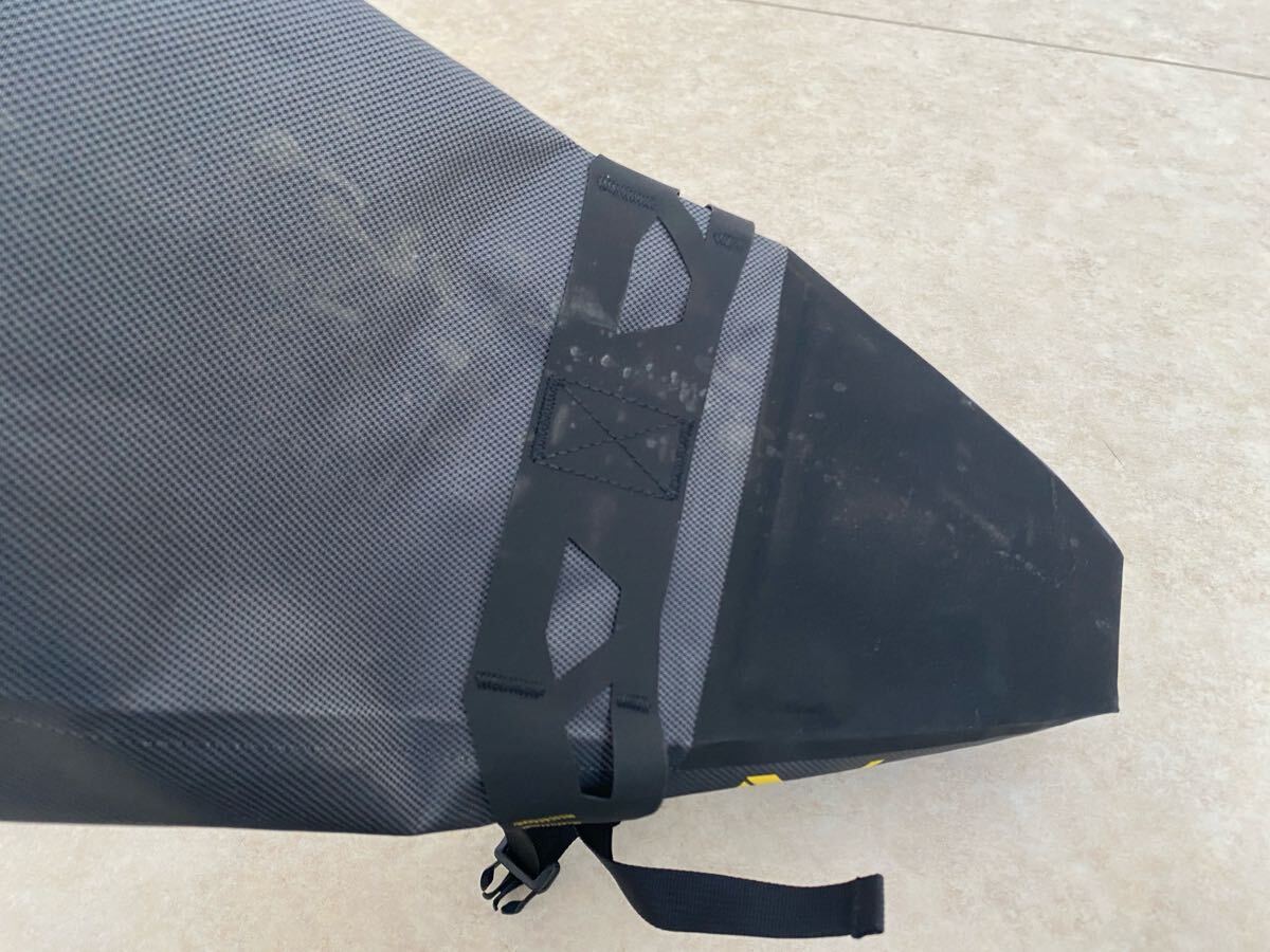アピデュラ APIDURA サドルバッグ EXPEDITION レギュラー 17L(サドル 