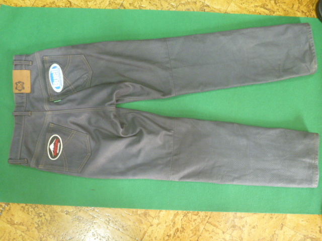 ★KUSHITANI クシタニ エクスプローラージーンズ パンチングレザータイプ 3１インチ 股下7０ｃｍ ウオッシャブルレザーパンツ_2