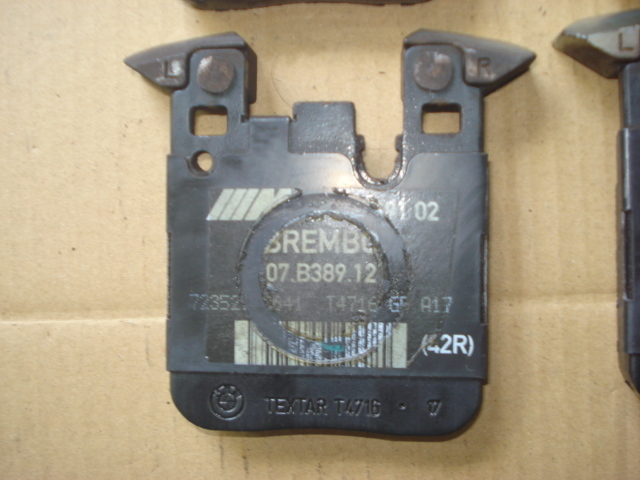 ★ＢＭＷ　Ｍ２　ブレーキパツド　中古品★_4
