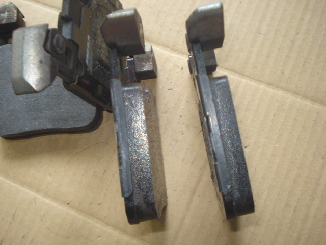 ★ＢＭＷ　Ｍ２　ブレーキパツド　中古品★_8