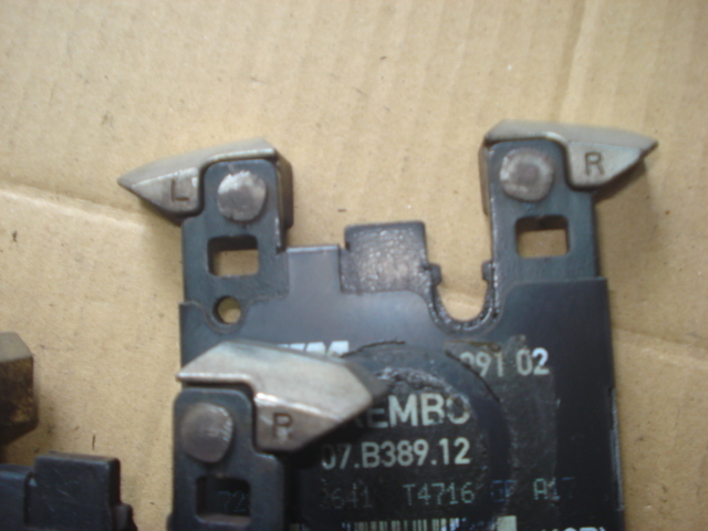 ★ＢＭＷ　Ｍ２　ブレーキパツド　中古品★_9