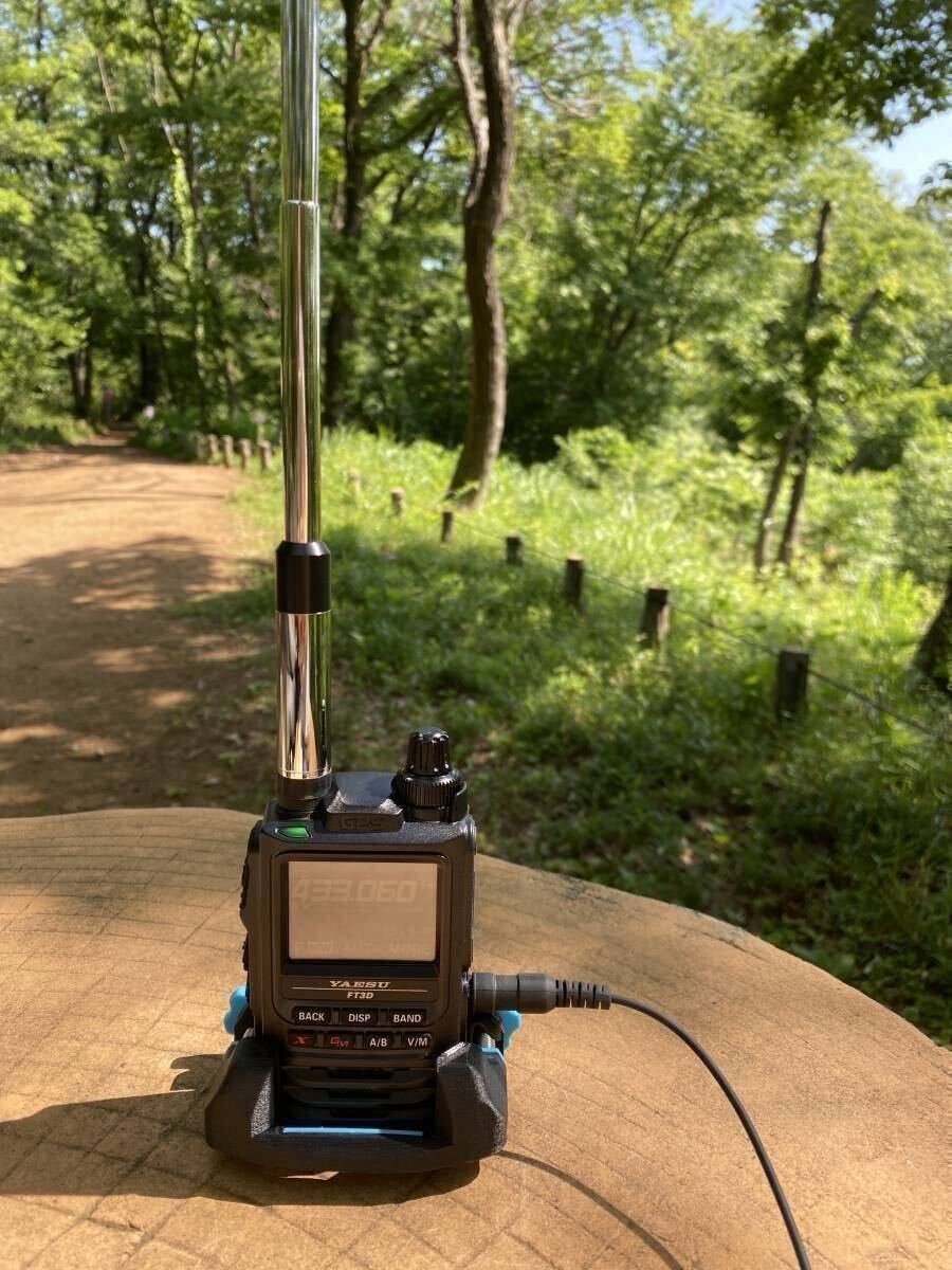 ハンディ機の三脚＆卓上固定台「おにぎりベース」★FT5D FT3D ID-52 DJ-G7 TH-D74 DJ-DPS70 VX-3(※OP利用)など90種以上対応 SRH770で安定_4