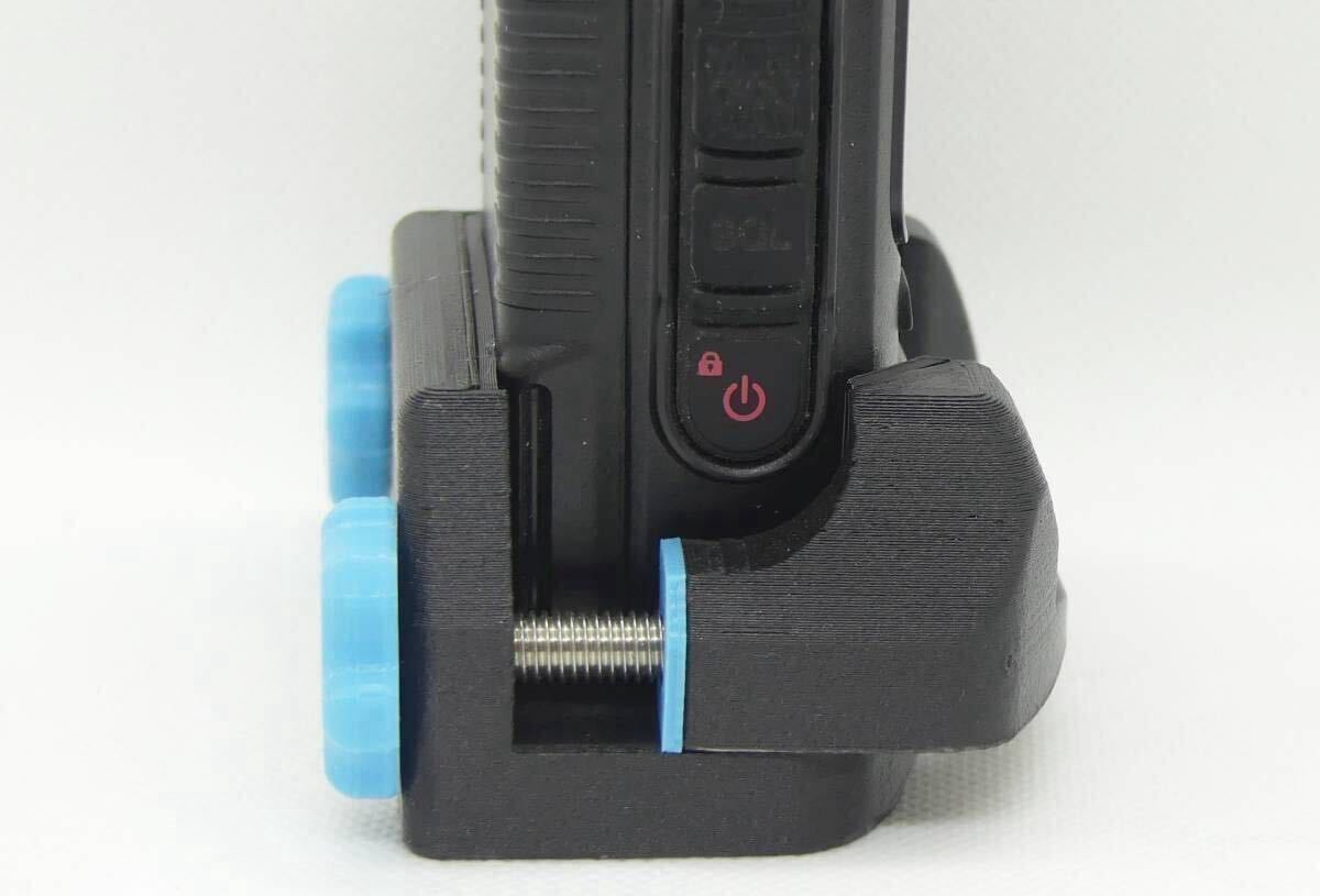 ハンディ機の三脚＆卓上固定台「おにぎりベース」★FT5D FT3D ID-52 DJ-G7 TH-D74 DJ-DPS70 VX-3(※OP利用)など90種以上対応 SRH770で安定_8