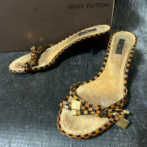 LOUIS VUITTON ルイ・ヴィトン　ミュール　ダミエ柄　　LV キューブ　ヒール新品　361/2