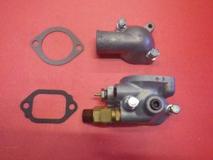 L型2穴 サーモスタットカバー・ハウジング ハコスカ ケンメリ s30z s130z L型 L6 L20 L24