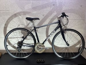 GIANT ESCAPE R3 クロスバイク sizeS　ジャイアント　グレーカラー　2017年