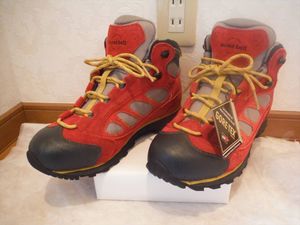 【 美品 】　登山靴　モンベル　ティトンブーツ　26.5cm　GORE-TEX　トレッキング　mont-