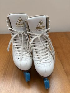 フィギュアスケート靴 ジャクソン JACKSON アーティストプラス　19cm