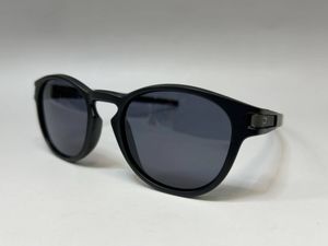 極美品 OAKLEY オークリー LATCH サングラス 53□21 139 ブラック OO9349-1953 プリズム
