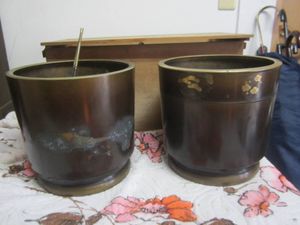 宣徳火鉢の値段と価格推移は？｜4件の売買データから宣徳火鉢の価値が