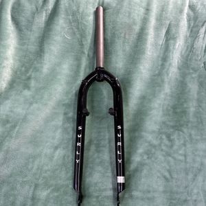 サーリー　BIG DUMMY フォーク　中古品