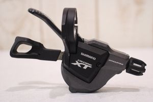 ★SHIMANO シマノ SL-M8000 DEORE XT 11s ラピッドファイヤープラス 右のみ