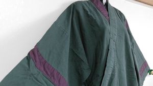 153【多用に】温泉の浴衣※メンズ※Lサイズ※ツートーン※緑色※リメイクや小物作りに※