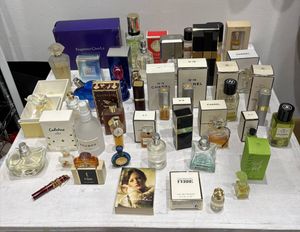 香水 空瓶の値段と価格推移は？｜16件の売買データから香水 空瓶の価値