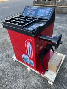 新品 1年保証 ホイールバランサー　100V　　　　 タイヤ　ホイル　26インチ対応　H　位置