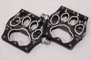 ●BLUE LUG ブルーラグ パンダ 交通安全 フラットペダル