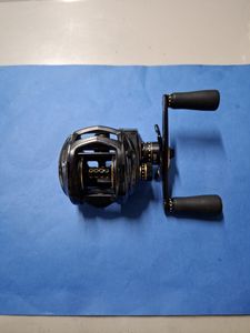 アブガルシア　レボ　ブラック6 右巻き　送料無料