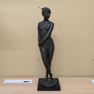 ブロンズ 女性のYahoo!オークション(旧ヤフオク!)の相場・価格を見る