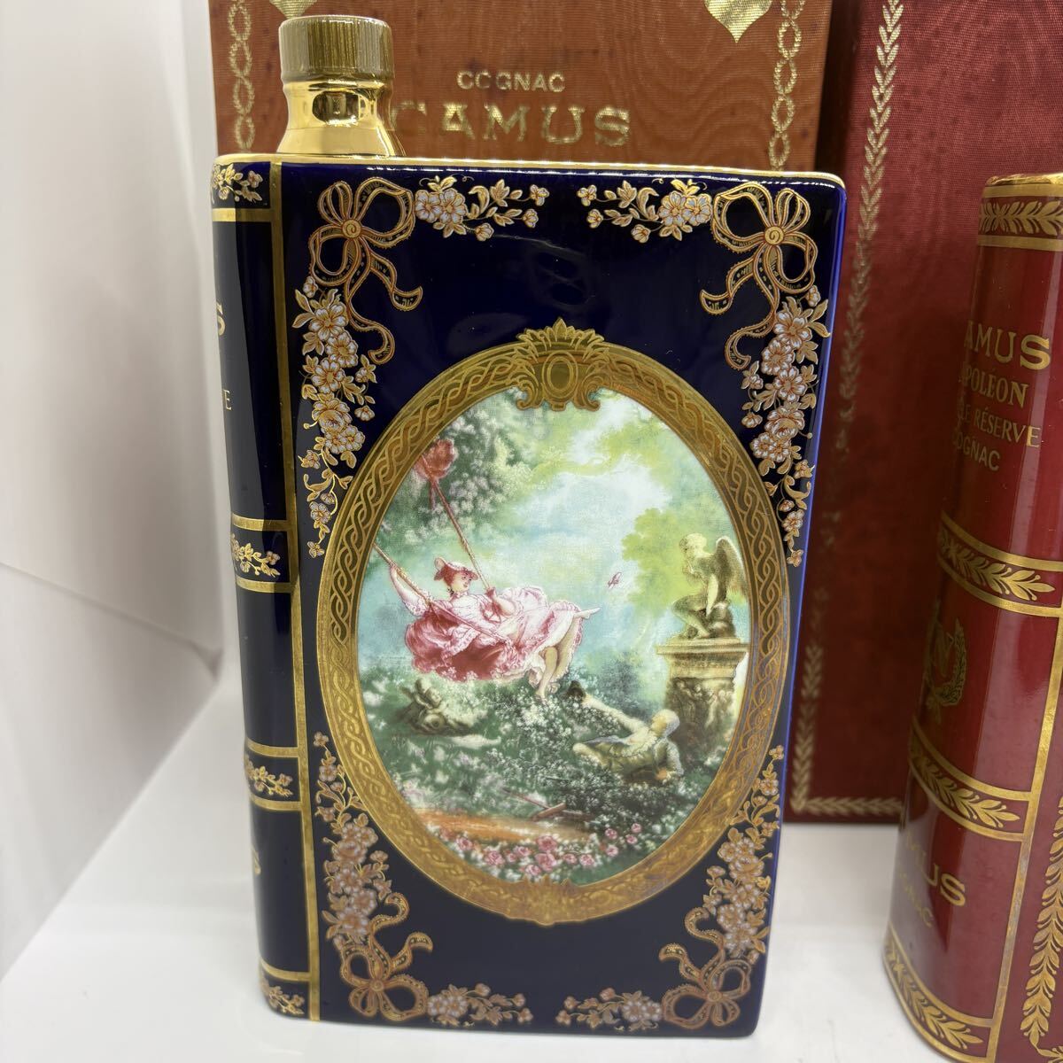 K-2471】古酒 CAMUS カミュ ナポレオン ブック 陶器ボトル 700ml 40