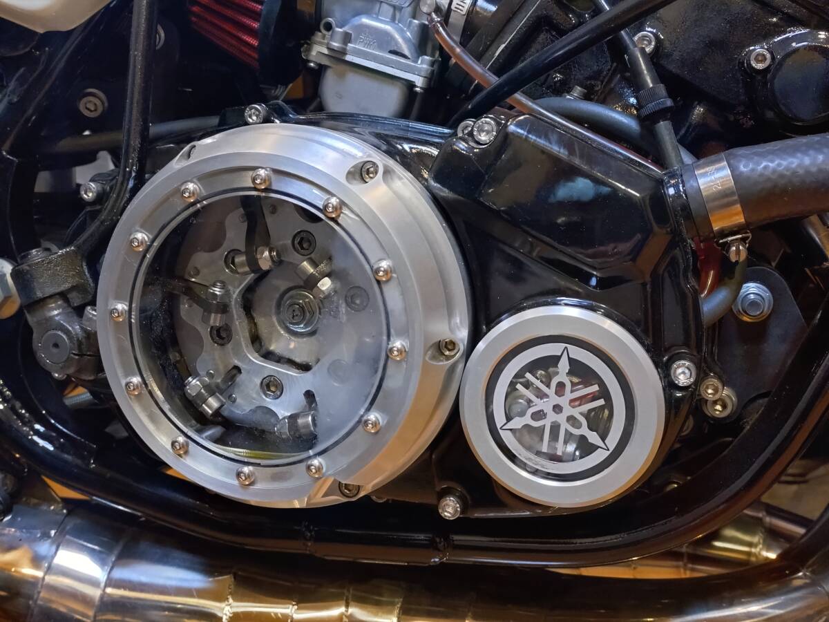 RZ250 RZ350 RZ250R RZ350r アルミ削り出し オイルポンプカバー 音叉
