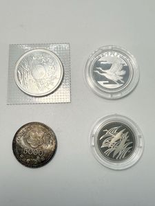 皇太子殿下御成婚 白銅(セット)の中古価格は44,725円｜記念硬貨の新品