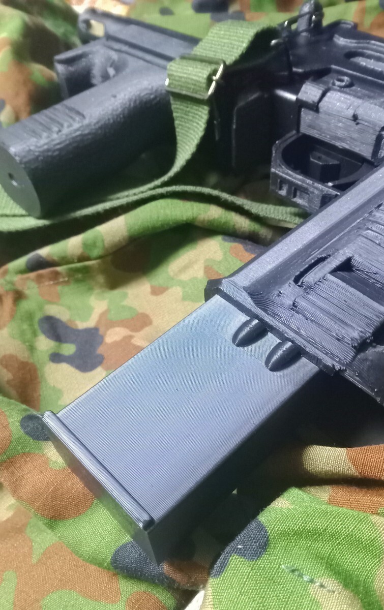 9mm機関拳銃 9mm機関けん銃 M9 陸上自衛隊 海上自衛隊 航空自衛隊