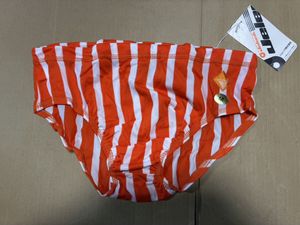 競泳水着アシックスの値段と価格推移は？｜18件の売買データから競泳