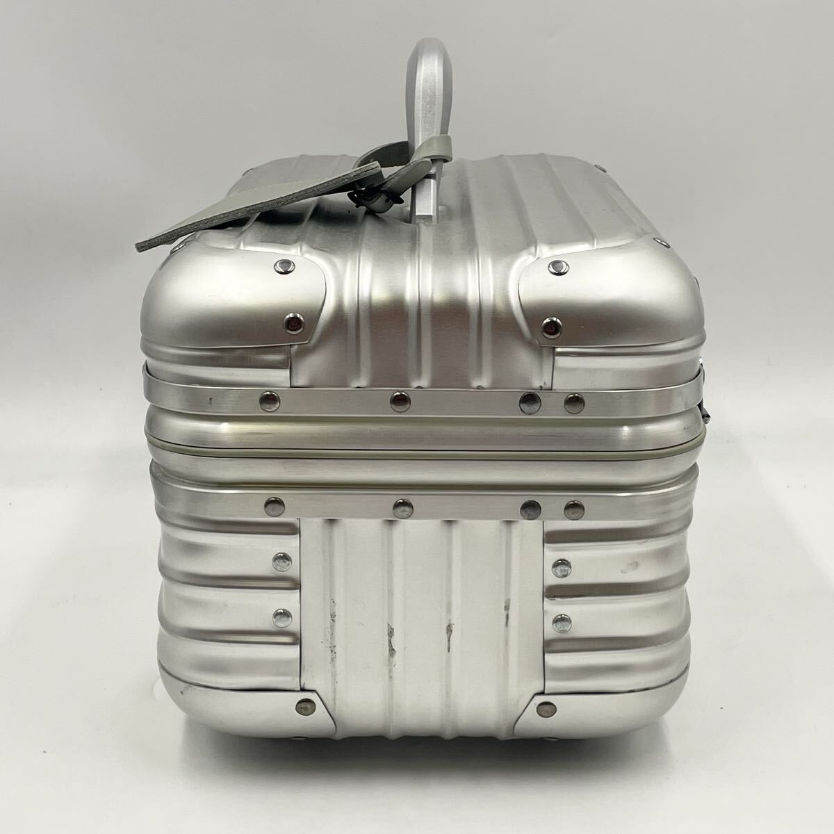 極美品】RIMOWA リモワ TOPAS/トパーズ ビューティケース 17L ハード