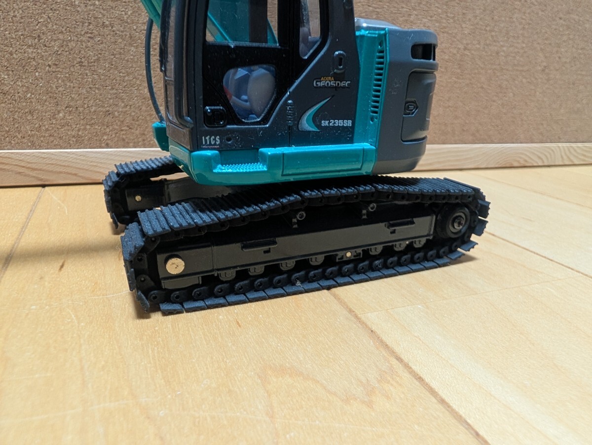 KOBELCO 油圧ショベル SK235SR-2 1/43 ミニチュア スケールモデル