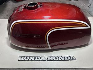 CB350F タンクのYahoo!オークション(旧ヤフオク!)の相場・価格を見る