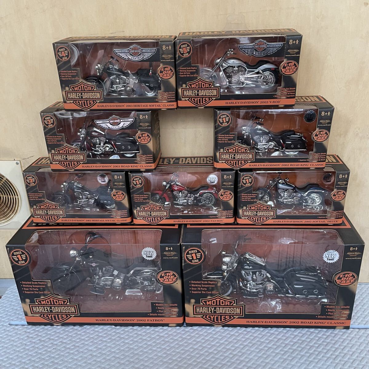 ハーレーダビッドソン　Hurley ミニチュア　バイクコレクション　７台セット HARLEY-DAVIDSON ハーレーダビッドソン 1/10 1/18 9台 フィギュア