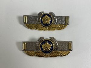 警察 階級の値段と価格推移は？｜89件の売買データから警察 階級の価値