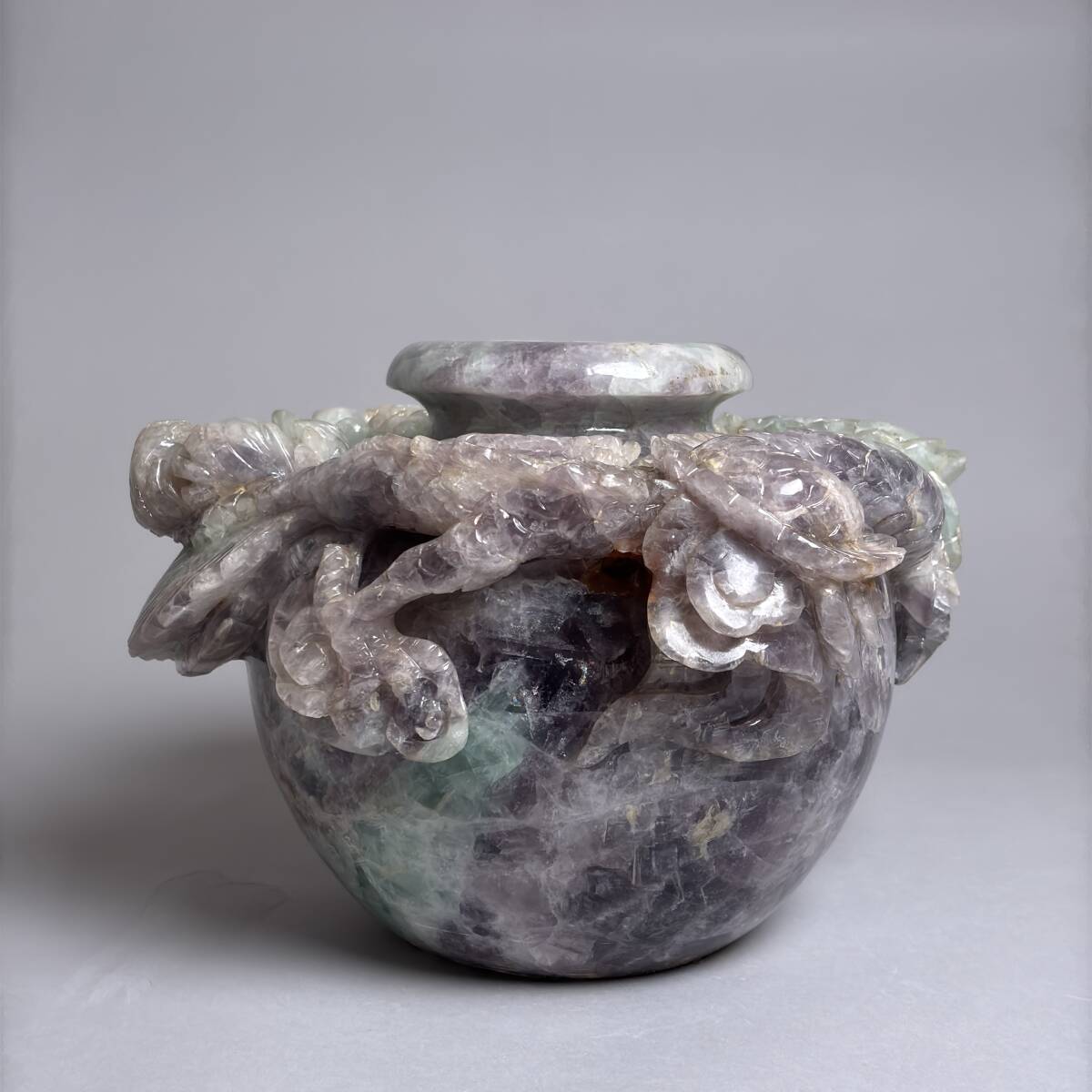 天然石 花鳥彫刻 花瓶 紫水晶 壺形 牡丹鳥図 立体彫 置物 中国美術 唐