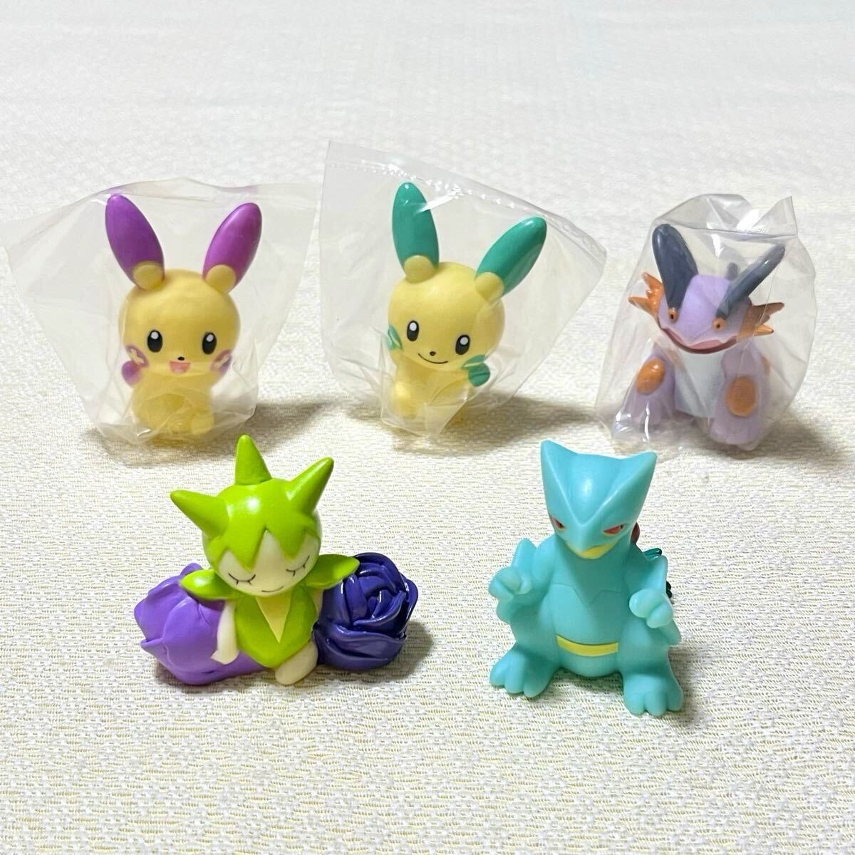 懸賞品 色違い ポケモンキッズ プラスル マイナン ラグラージ