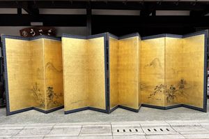金屏風の値段と価格推移は？｜54件の売買データから金屏風の価値が