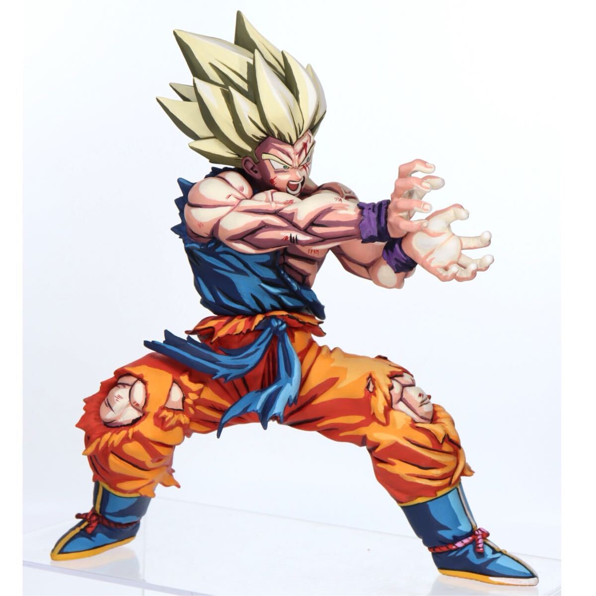 ドラゴンボール 超サイヤ人孫悟空 リペイント フィギュア 二次元彩色