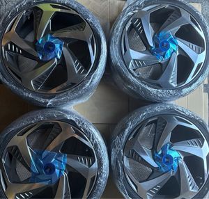 タイヤ、ホイール 美品 MODELLISTA WingDancerⅦ 50 系 トヨタ 