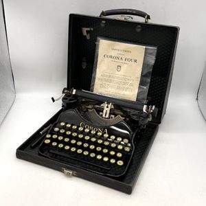 アンティーク タイプライターのYahoo!オークション(旧ヤフオク!)の相場
