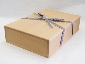 木箱     つづら つづらの値段と価格推移は？｜24件の売買データからつづらの価値が